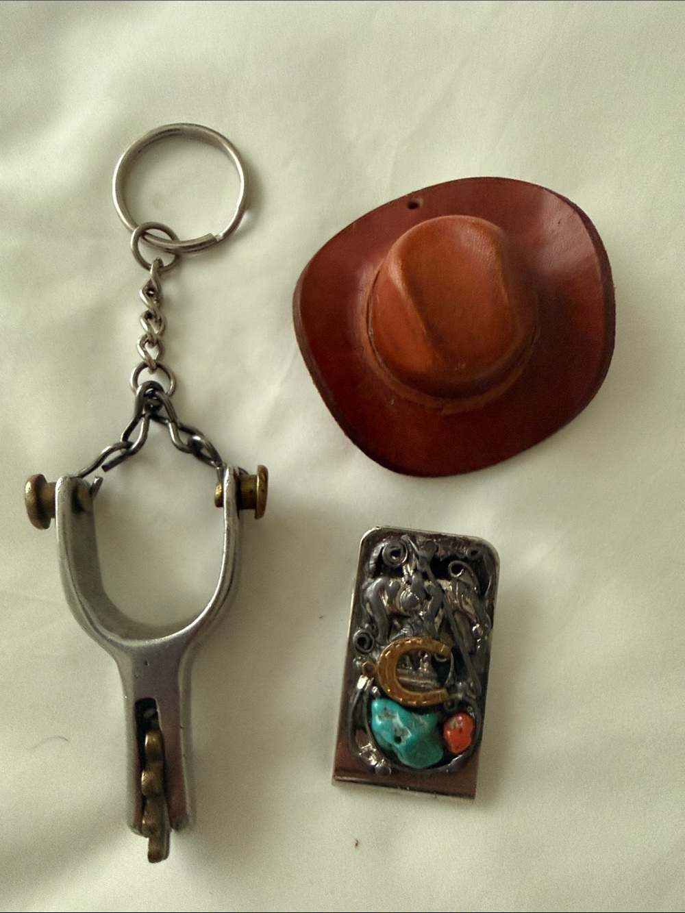 Silver Men's stirrups Keychain